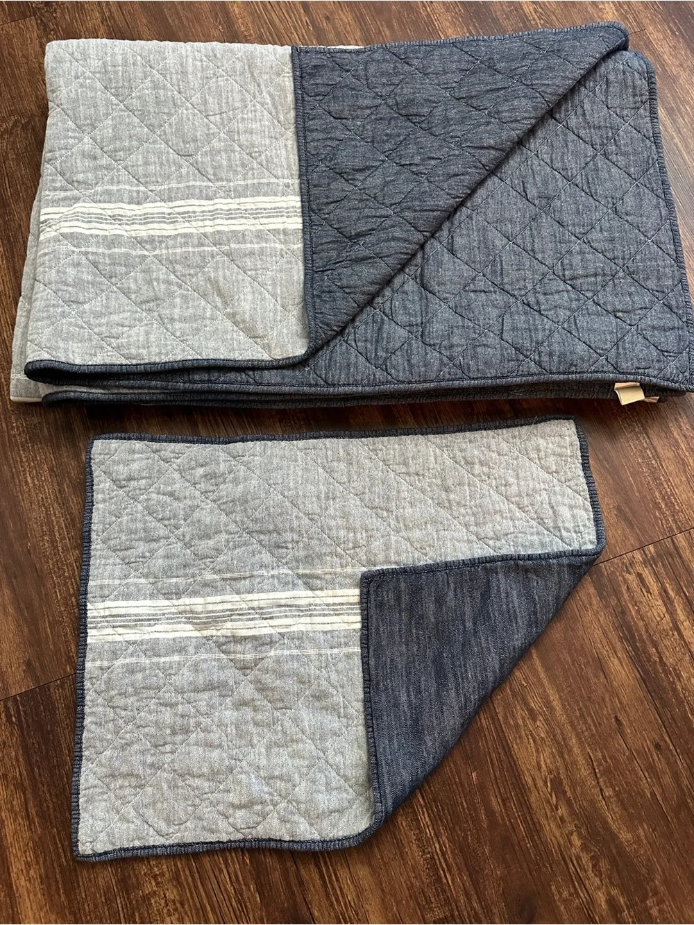 Pottery Barn Teen Twin Quilt Sham Windward Stripe Reversible Gray Blue Bedding